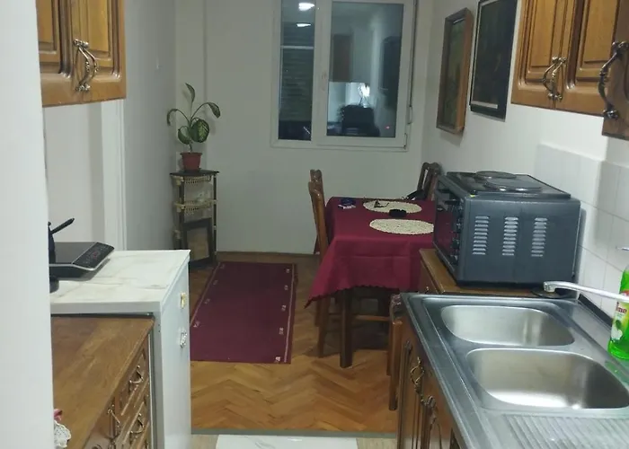 דירה Suva Reka *